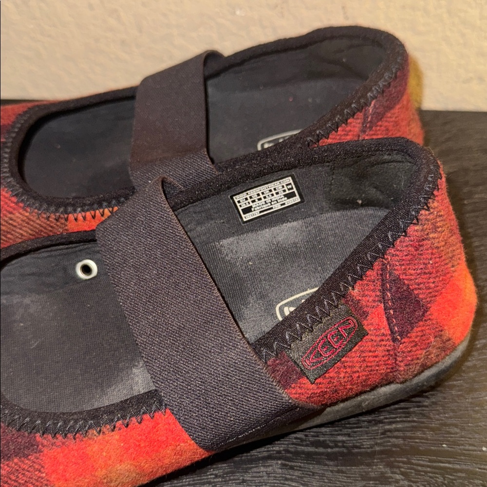 KEEN Women’s Sienna Mary Jane Plaid Canvas Shoes Size 8 - Picture 3 of 6